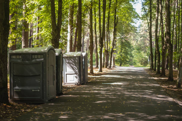 Best Temporary restroom rental  in Cayuga, IN