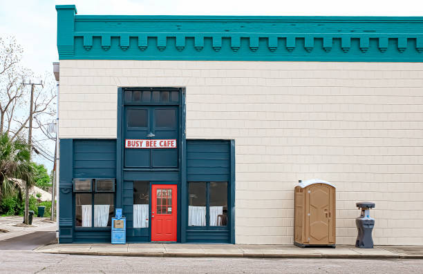 Best Construction site porta potty rental  in Cayuga, IN
